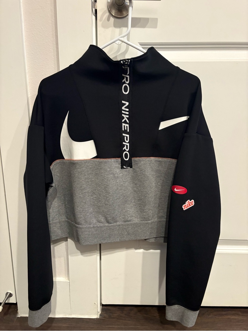 Nike Colorblock Half-Zip Crop Sweatshirt in Black, Gray & White